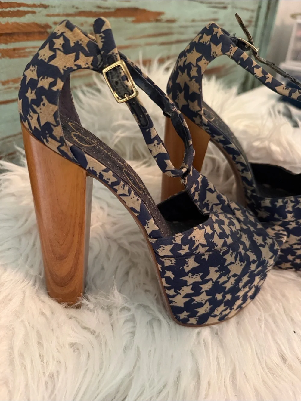 Jessica Simpson Navy and Cream Star-Print Platform Peep-Toe Heels